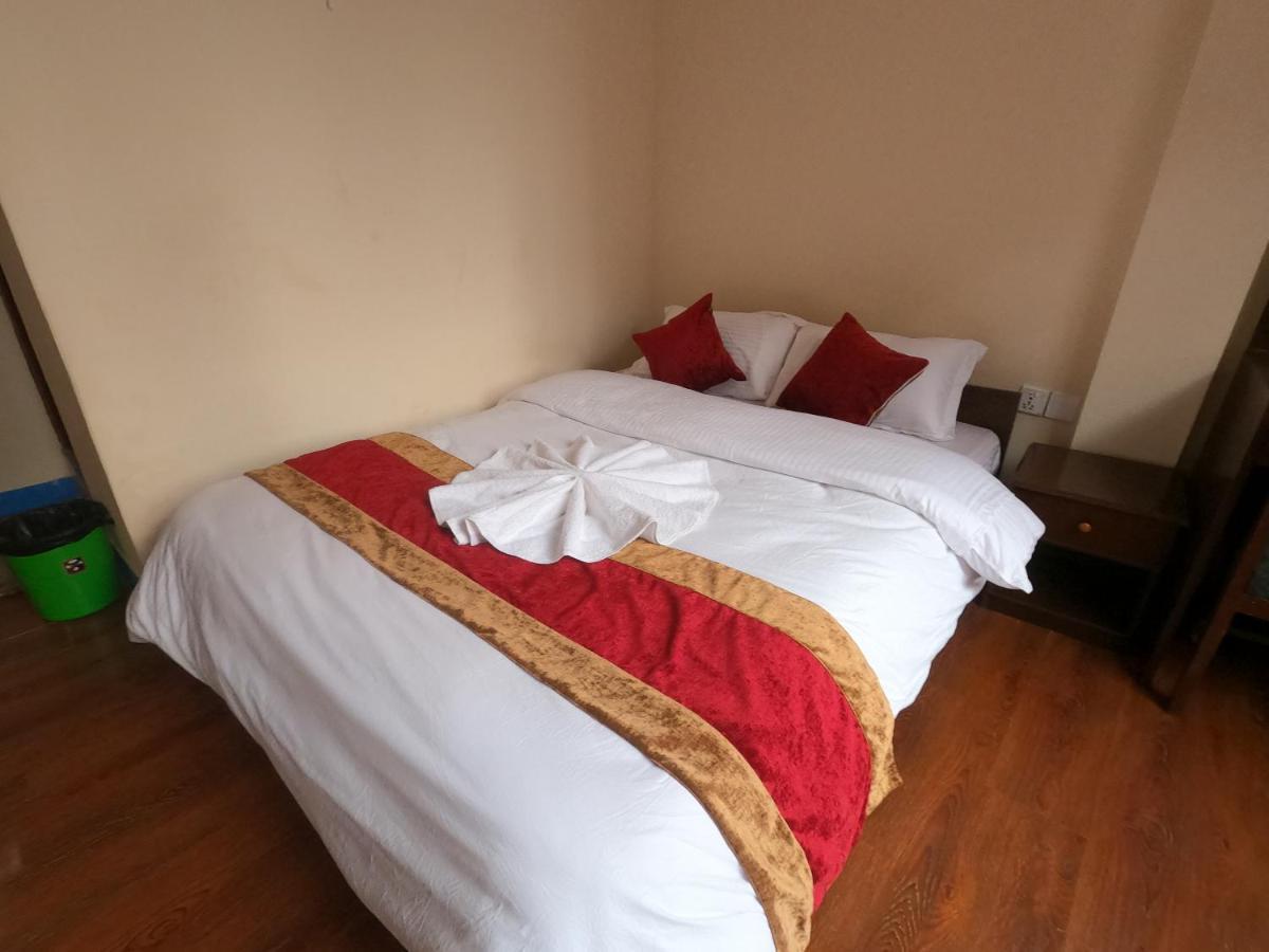 Hotel Silver Jubilee Katmandu Zewnętrze zdjęcie