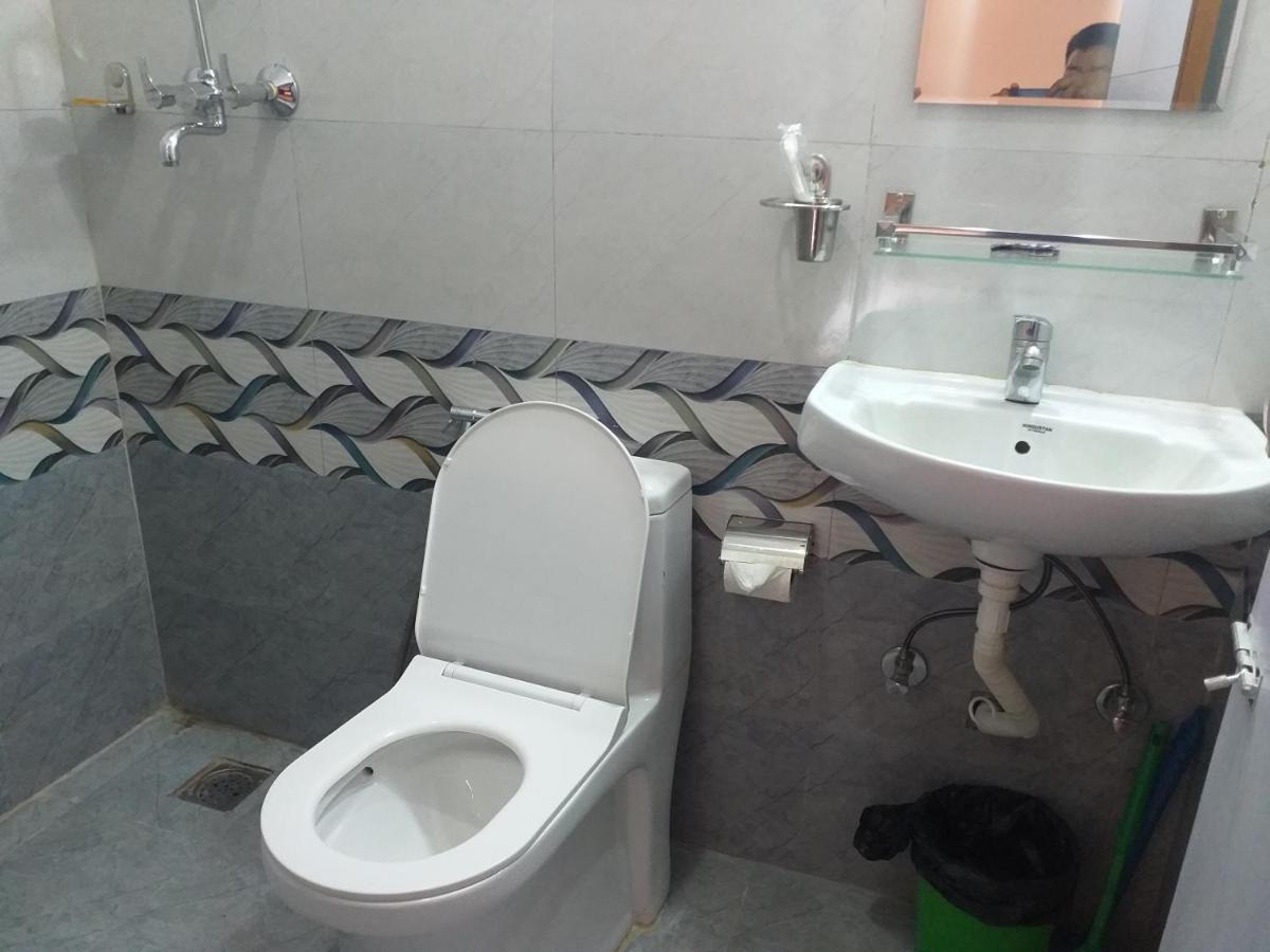 Hotel Silver Jubilee Katmandu Zewnętrze zdjęcie