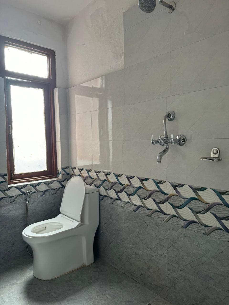 Hotel Silver Jubilee Katmandu Zewnętrze zdjęcie